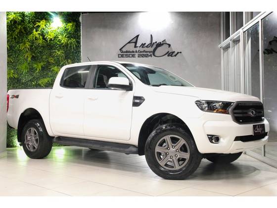 FORD RANGER 2.2 XLS 4X4 CD 16V DIESEL 4P AUTOMÁTICO FORD RANGER 2.2 XLS 4X4 CD 16V DIESEL 4P AUTOMÁTICO